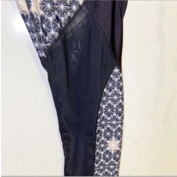 Fabletics Mesh Powerhold leggings navy blue stardust white - Picture 6 of 8